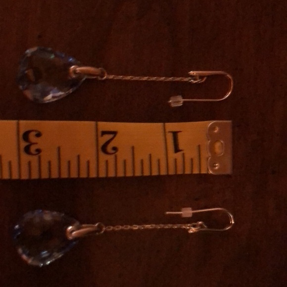 Teardrop Blue Crystal Dangling Earrings On Silver Tone Wire - Picture 9 of 9